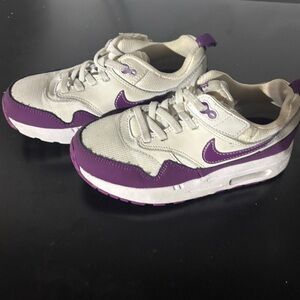 Nike Kids White and Purple Sneakers